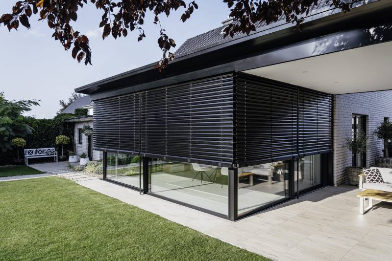 L’Ouverture Française propose une gamme de brise-soleil orientable (BSO)