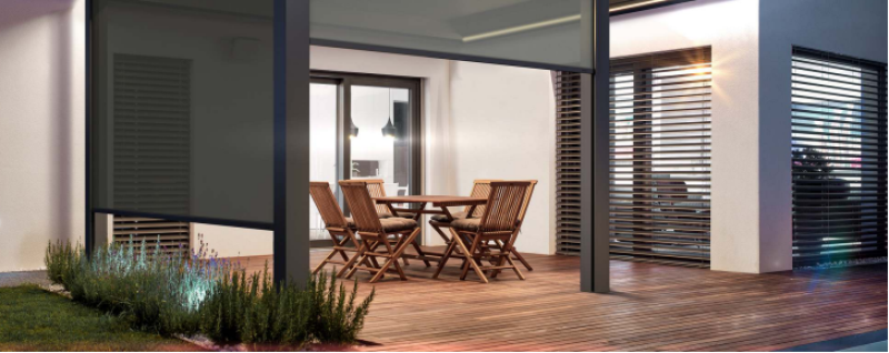 Installation de stores toile extérieurs roulants Warema par L’ouverture Française.