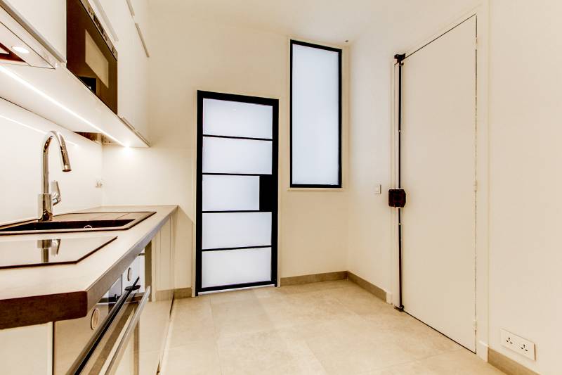 Nos portes au design modern à Paris 7éme